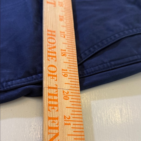 J. Crew 7" heritage chino short Size 8 - Picture 10 of 13